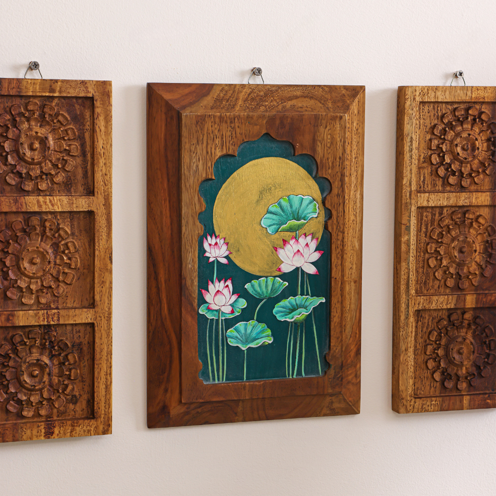 "Chandra-Kamal Jharokha" Sheesham Wall Plates (Set of 3) | Mirai Woods