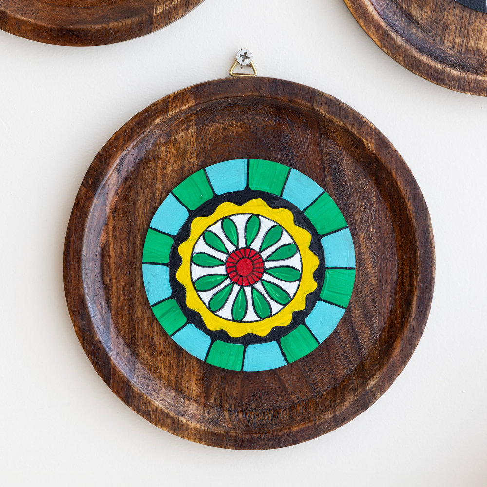 Utathya Hand-Painted Wall Plates | Elegant Wall Art